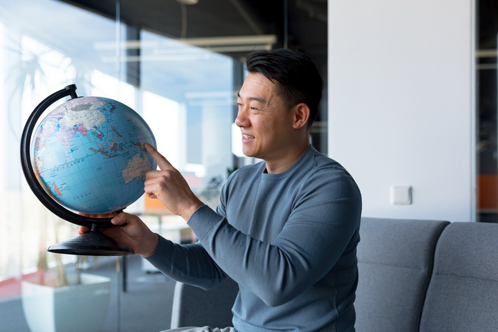 Digital marketing expert reviewing Geo-Fencing strategy