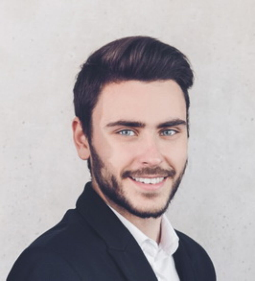 Collection Of Multiethnic Business People Portraits Collage. Human Headshots In A Row. Happy Successful Millennials Females And Males Entrepreneurs Posing Smiling To Camera On Gray Backgrounds. Square